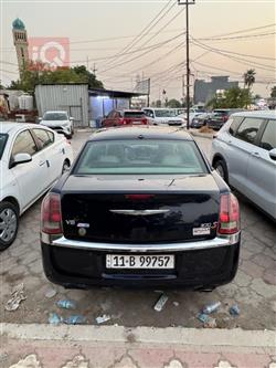 کرایسلەر 300